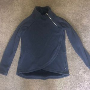 Athleta mock neck sweatshirt
